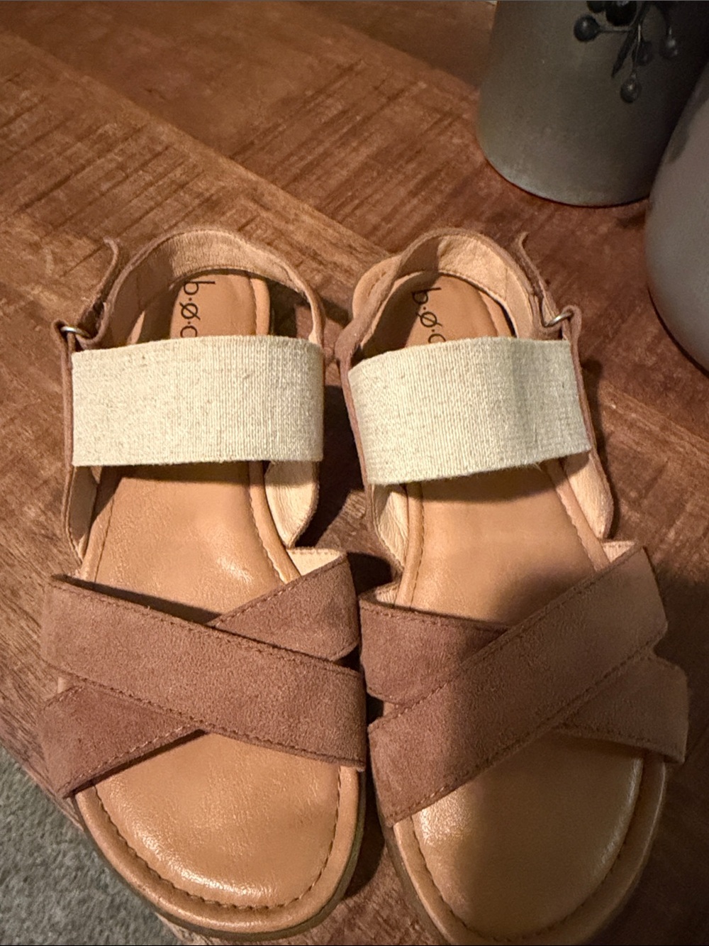b.o.c Women’s Tan Suede Crisscross Sandals with Elastic Strap - Picture 2 of 8